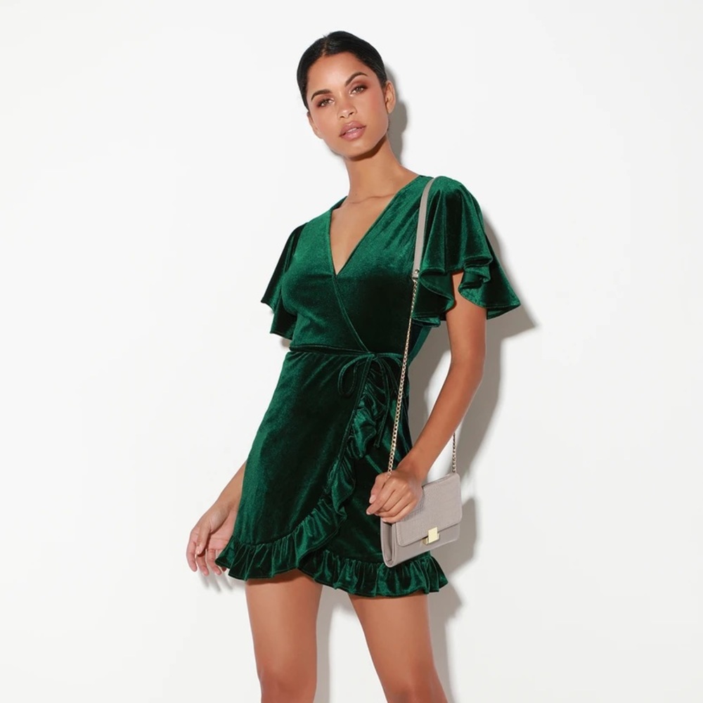 Lulus green velvet wrap dress